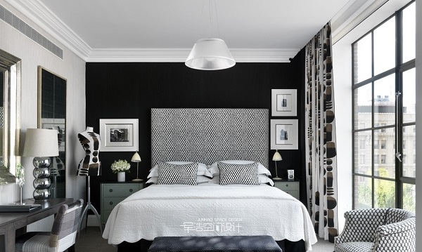 杨浦区家里装修贴墙纸好不好